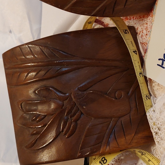 Hawaii Wood Book Ends - Picture 3 of 9